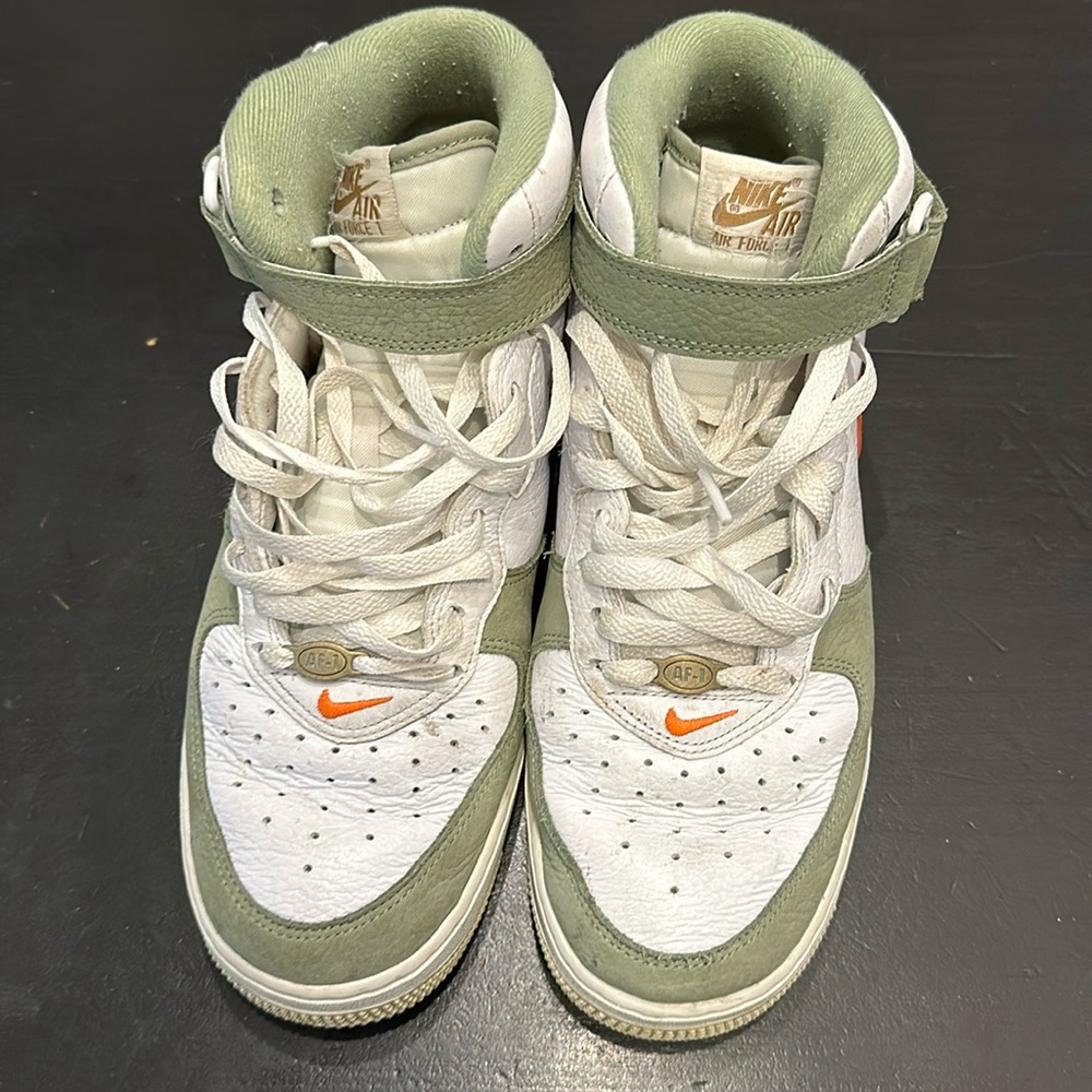 Men’s Nike Air Force shoes